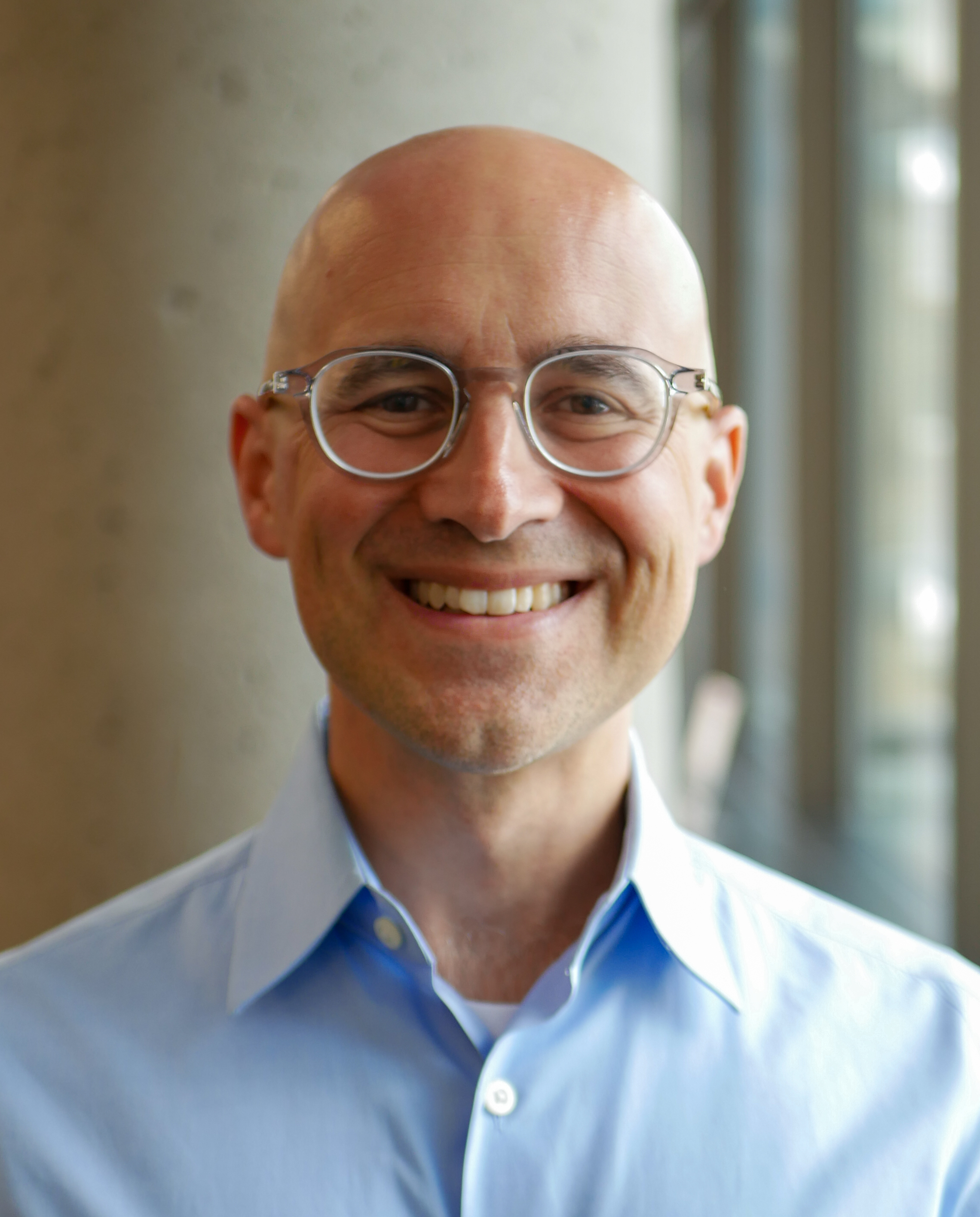 photograph of Prof Eric Payton taken at the University of Cincinnati in August 2022